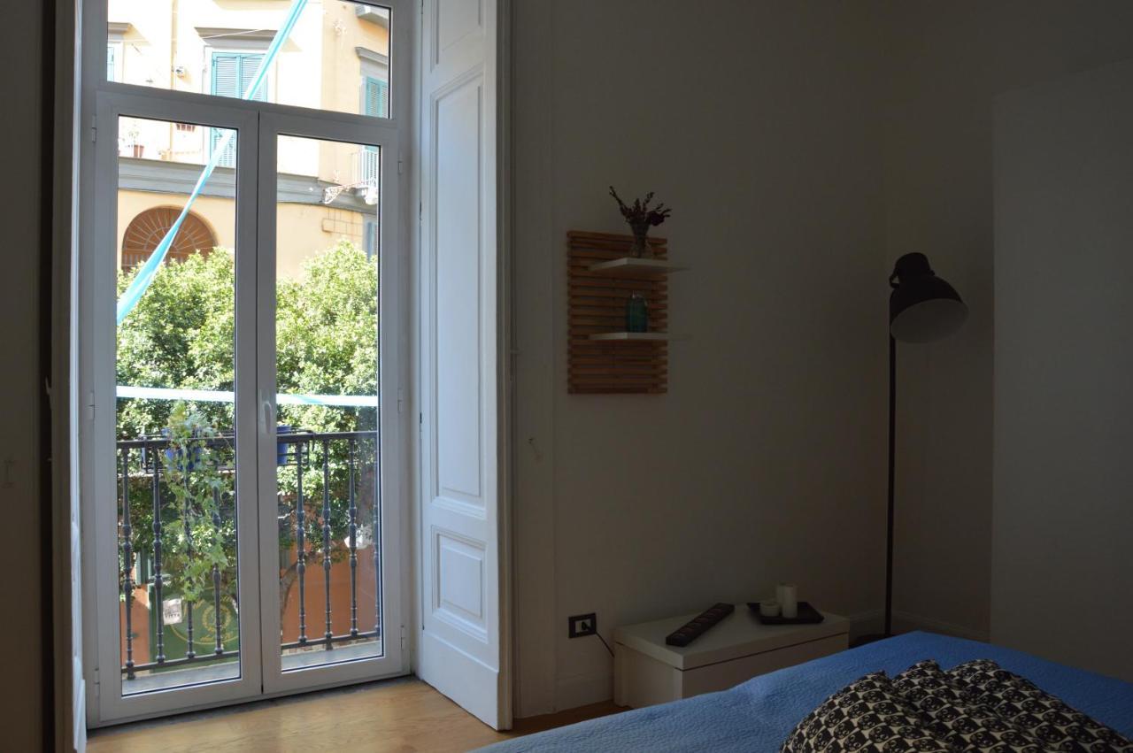 Casa Flora Al Corso Lägenhet Neapel Exteriör bild